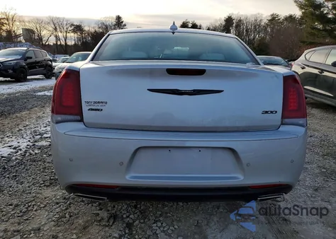 2021 Chrysler 300 Touring из США, поврежденный, VIN 2C3CCARG0MH680160